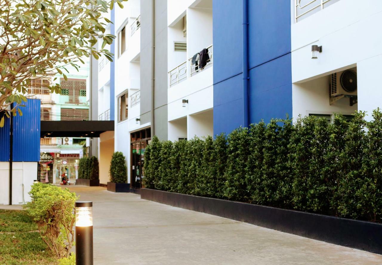 The Resto Hotel Udon Thani Exterior photo