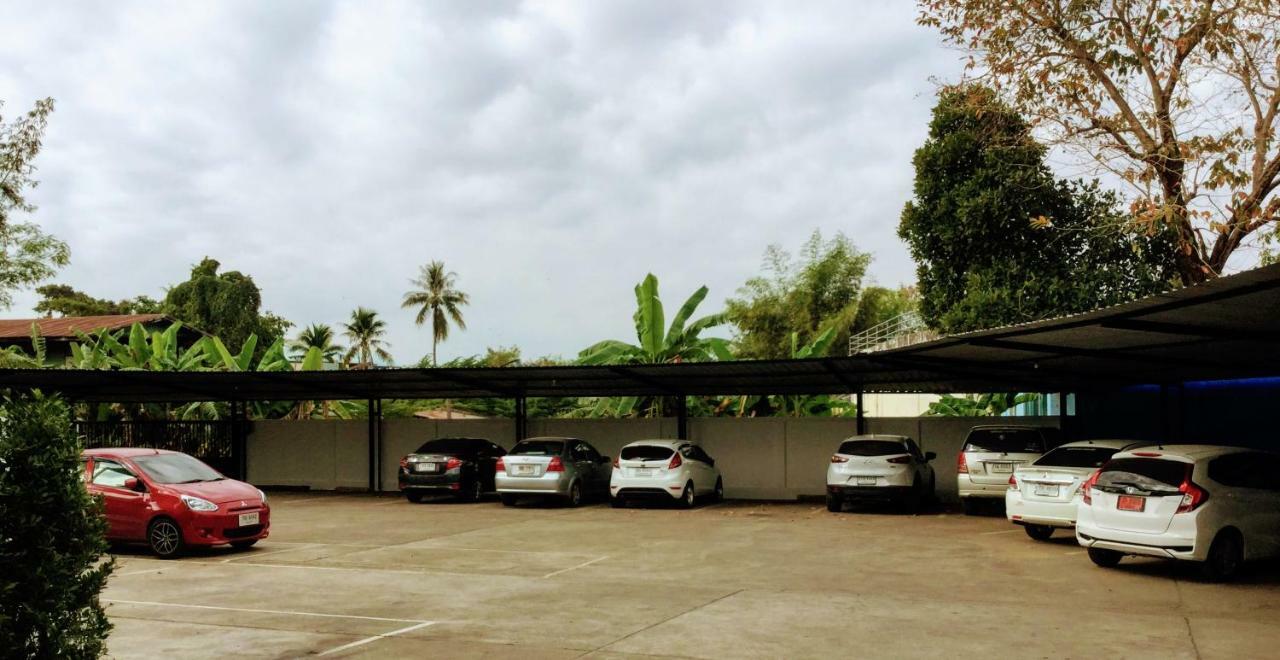 The Resto Hotel Udon Thani Exterior photo